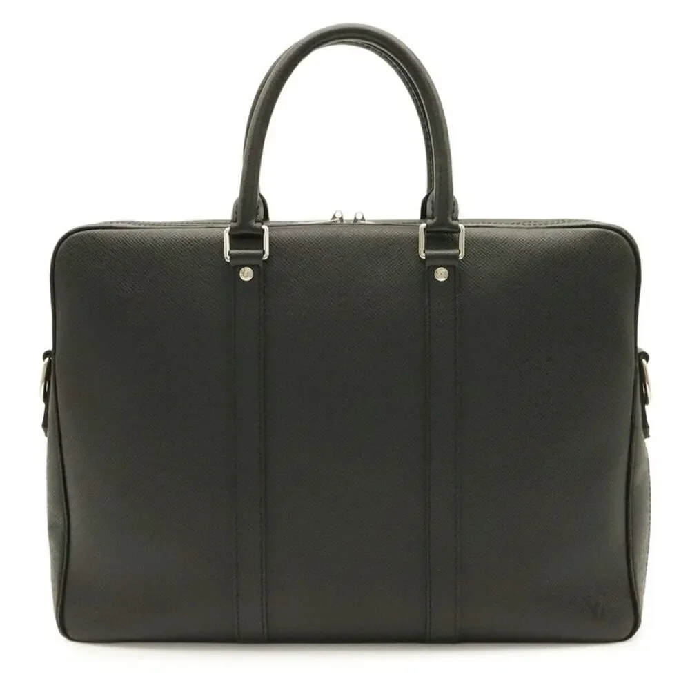 Louis Vuitton Porte Documents Voyage PM